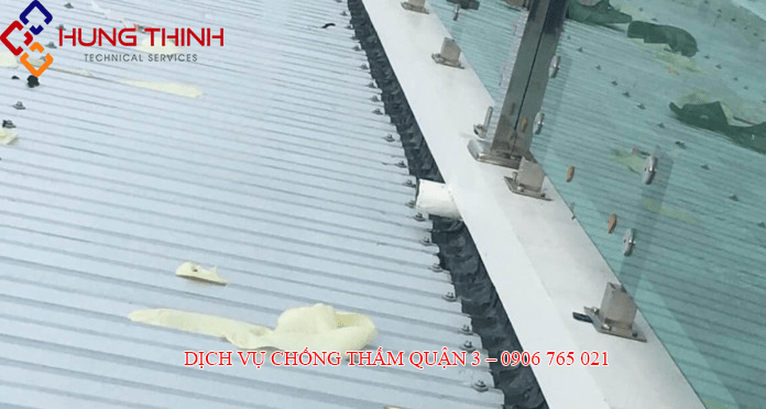 Chống thấm dột mái tôn Điện Nước Hưng Thịnh triệt để, bảo hành dài hạn.